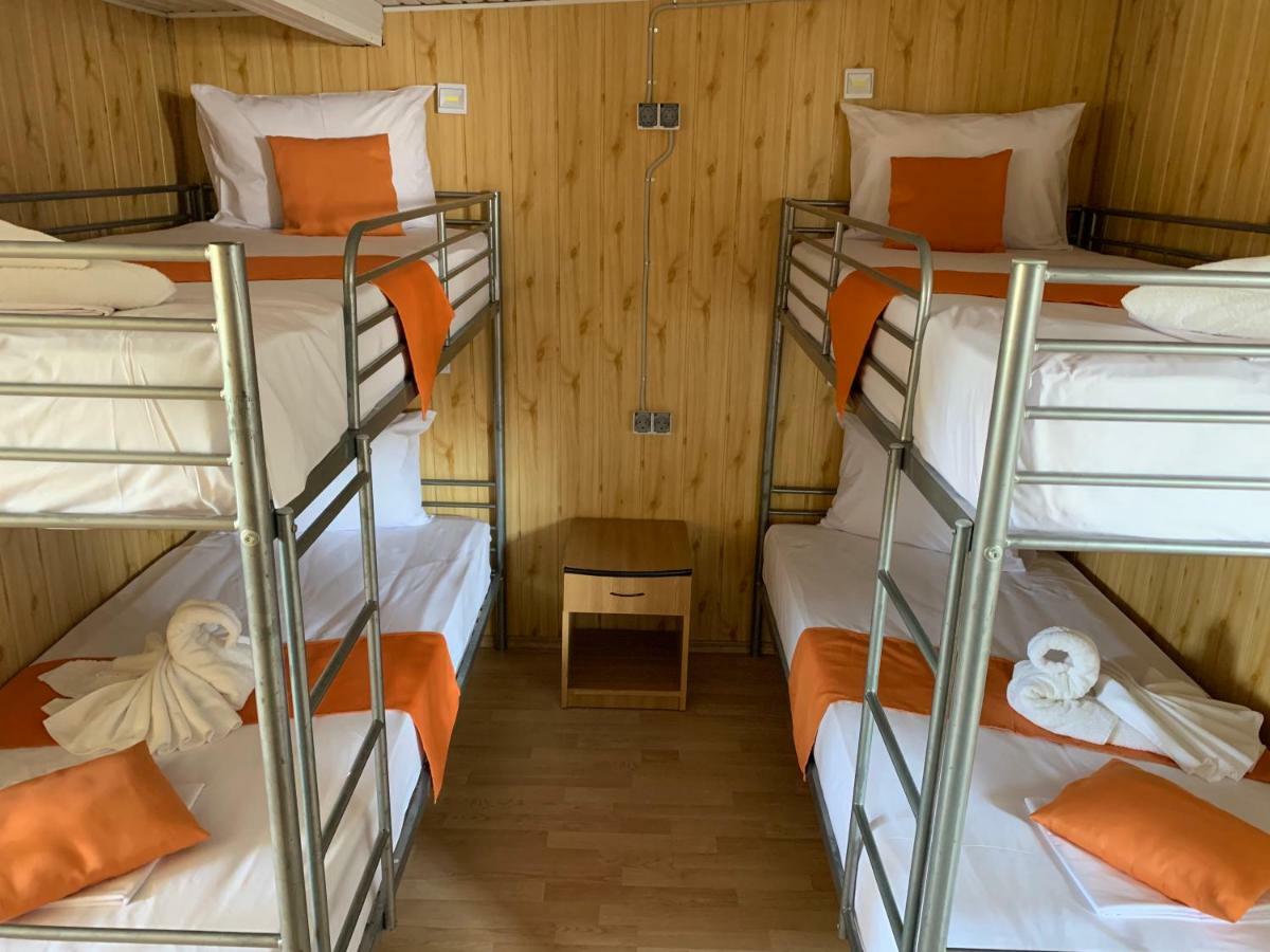 Hostel Casa Barbie Costinești